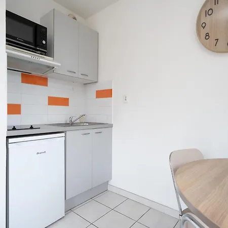 Cap Camargue A N°08 - 2p4 *